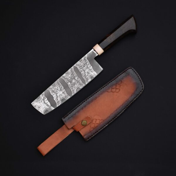 Hand-Forged Damascus Nakiri Knife with Leather Sheath – Professional Japanese-Style Vegetable Cleaver